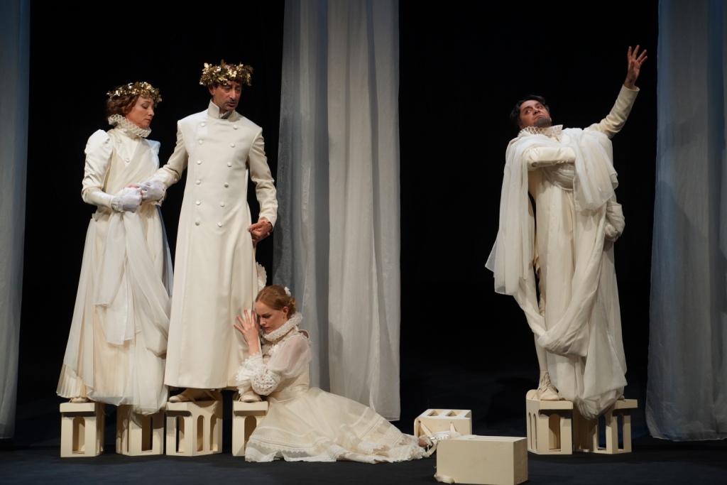 Сон в летнюю ночь (Мастерская Петра Фоменко). Изображение 15