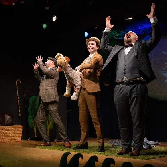 Трое в лодке, не считая собаки. Изображение 1