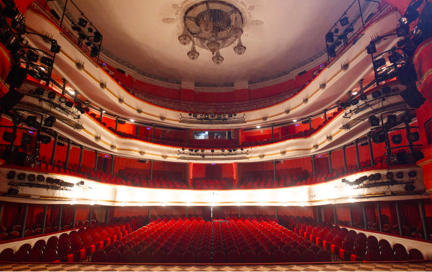 Экскурсия по исторической сцене Маяковки. Изображение 2