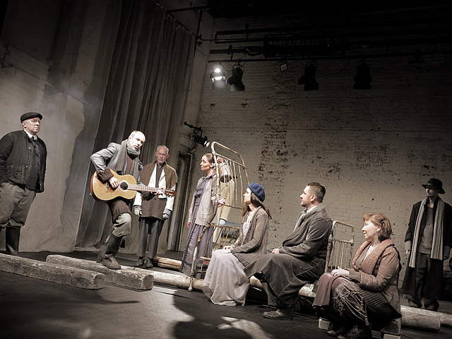 Вишневый сад (Театр "Около"). Изображение 4