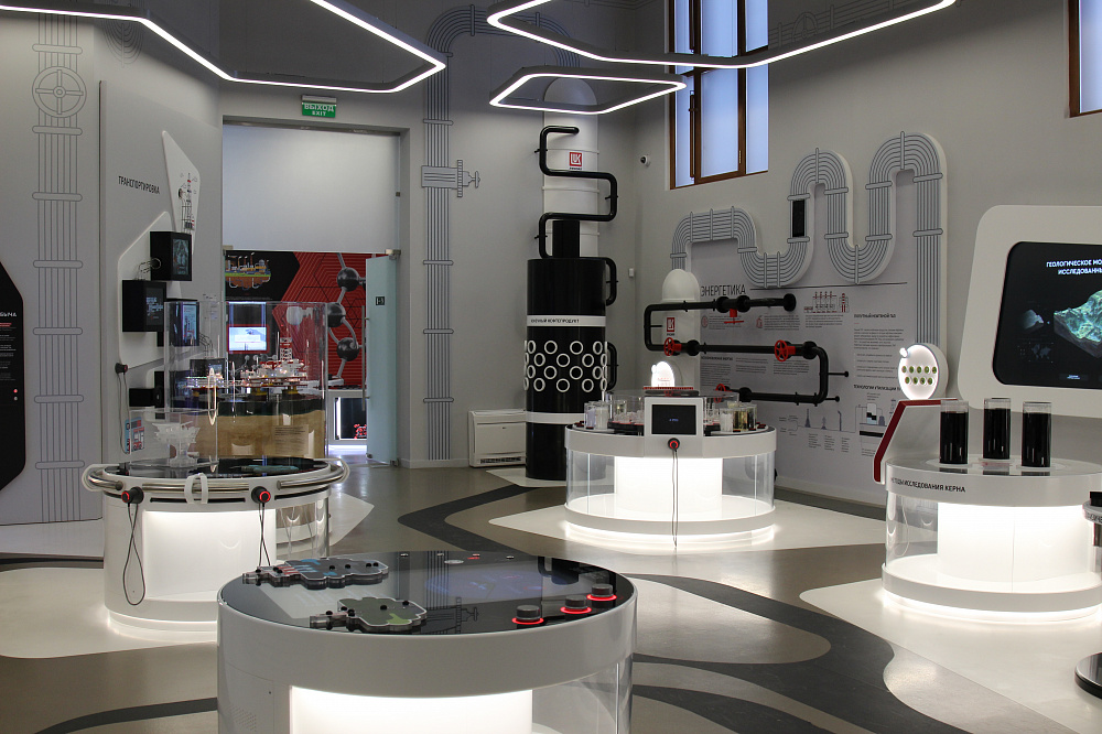 Павильон №25 Нефть. Изображение 1