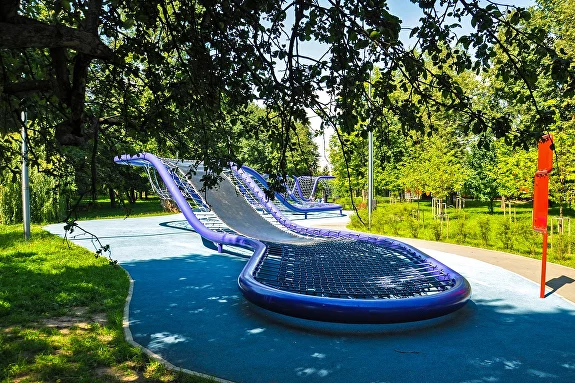 Парк Олимпийской деревни. Изображение 8