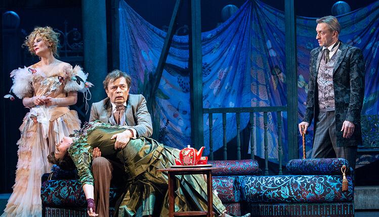 Волки и овцы (Театр им. Моссовета). Изображение 11