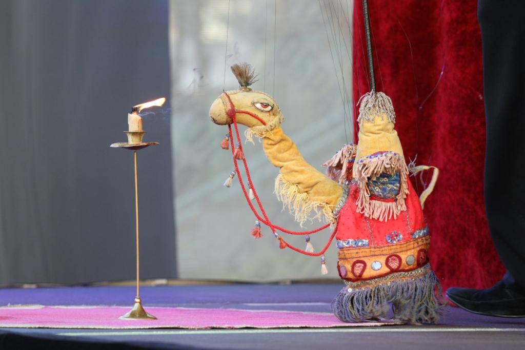 Цирк на нитях. Изображение 1