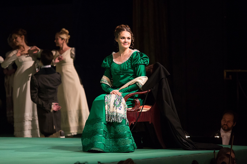 Евгений Онегин (Новая Опера). Изображение 2