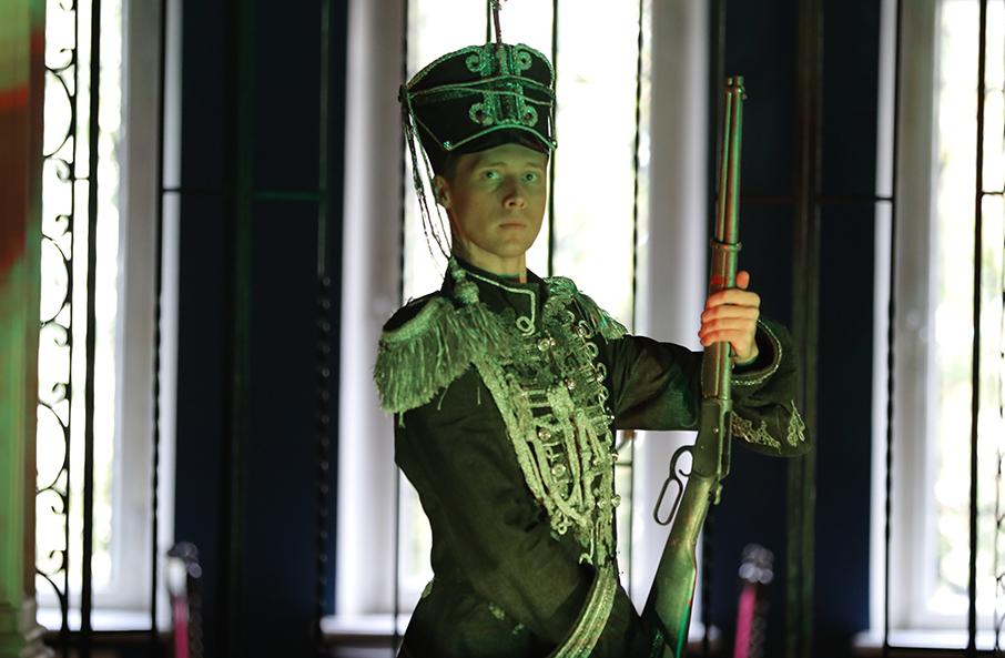 Сказки Андерсена "Новогоднее волшебство". Изображение 6