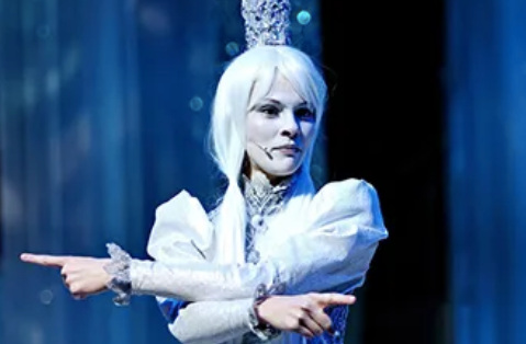 Сказки Андерсена "Новогоднее волшебство". Изображение 5