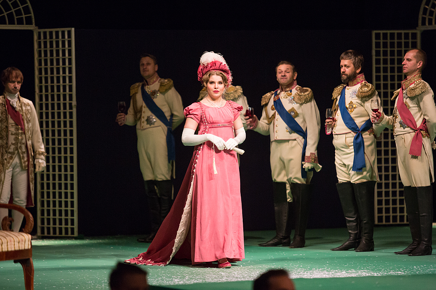 Евгений Онегин (Новая Опера). Изображение 9