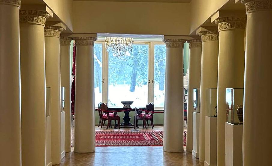 Музей-заповедник "Горки Ленинские". Изображение 10