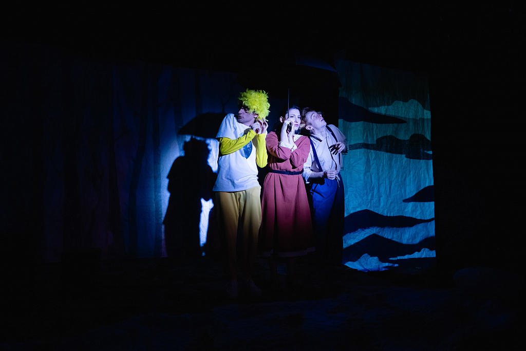 «Простодурсен. Великий театр» в музее «Гараж» . Изображение 4