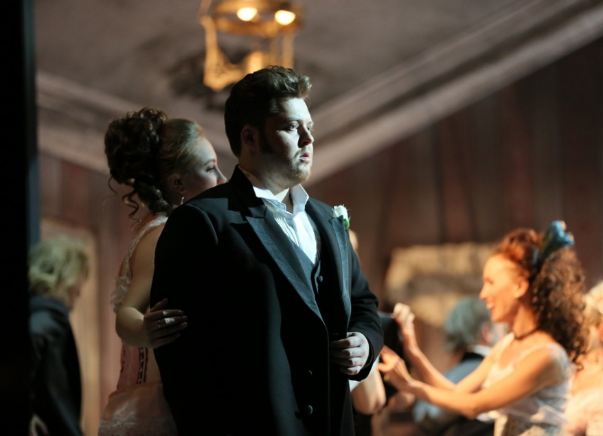 Травиата. Изображение 1