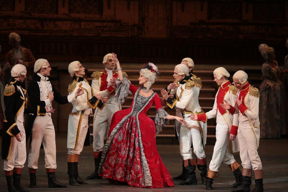 Пламя Парижа. Изображение 3