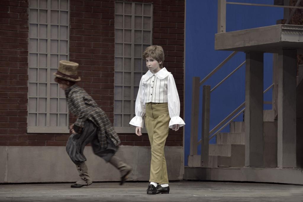 Жизнь и необыкновенные приключения Оливера Твиста. Изображение 3