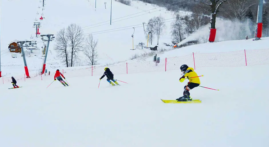 Горнолыжный клуб Леонида Тягачёва. Изображение 2