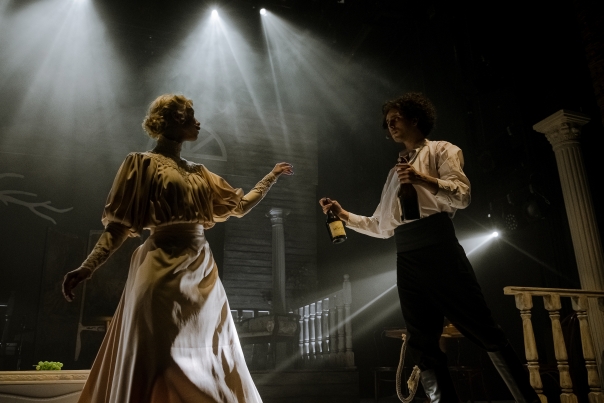 Анна на шее. Изображение 2