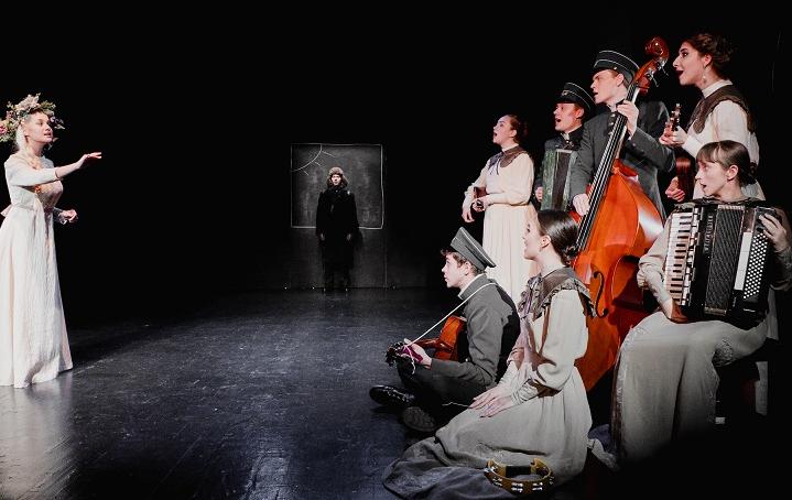 ИСТОРИЯ  ЛЮБОВНАЯ. Изображение 5