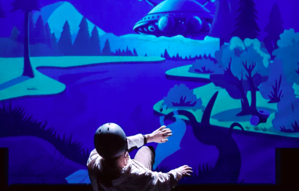 КОЗА ЛУИЗА И НЛО. Изображение 1