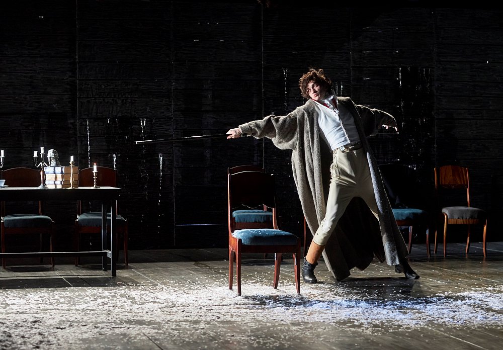 Евгений Онегин (театр им. Вл.Маяковского). Изображение 1