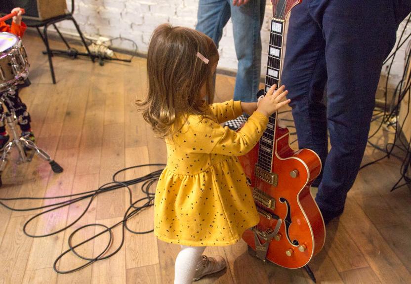 Рок-н-ролл, блюз, твист и буги-вуги с Amigos Band. Изображение 5