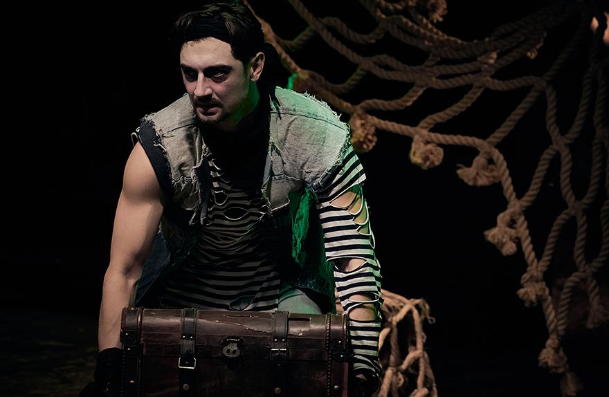 В ПОИСКАХ СОКРОВИЩ, или Невероятная история одного кораблекрушения (Театр на Юго-Западе). Изображение 10