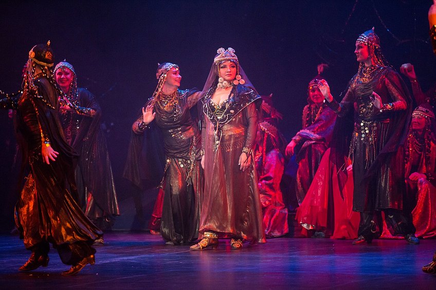 Князь Игорь (Новая Опера). Изображение 1