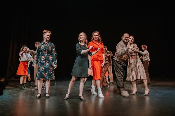 Девчата (ТЕАТР НА МЕЛЬНИКОВА). Изображение 2