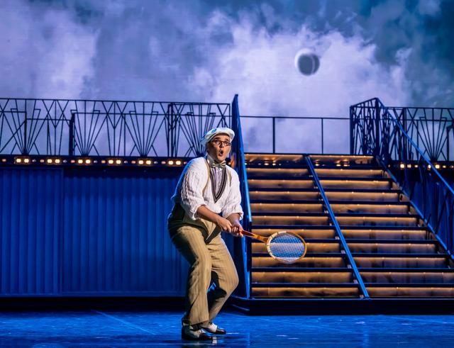 Веселая вдова . Изображение 10