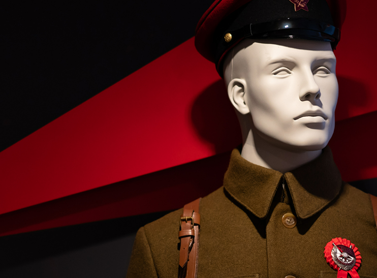 Мундир для героя. Изображение 3