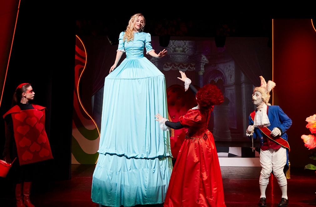 Алиса в Стране чудес (Московский театр Музыки и Драмы Стаса  Намина). Изображение 2