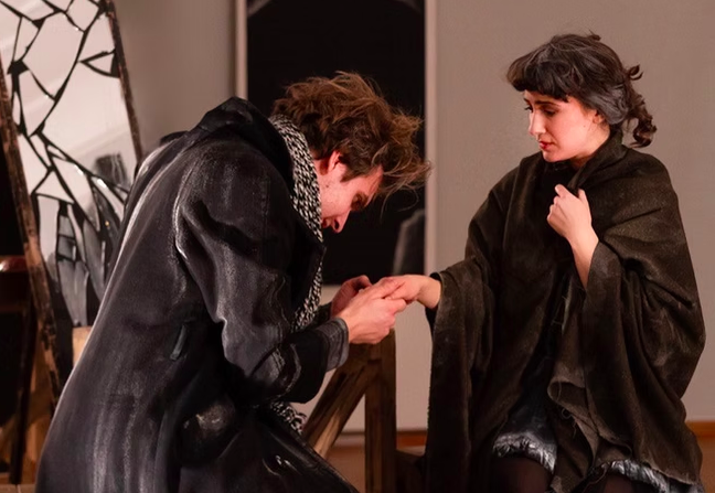 РАСКОЛЬНИКОВ МЕЖДУ ТЬМОЙ И СВЕТОМ. Изображение 9