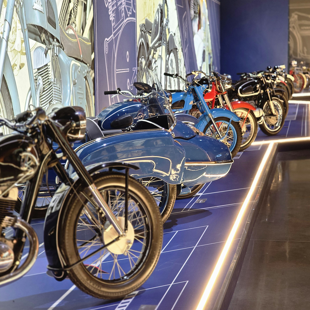 Выставка "Мотолегенды". Изображение 3