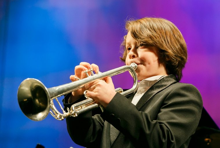 Друзья встречаются вновь. Изображение 2