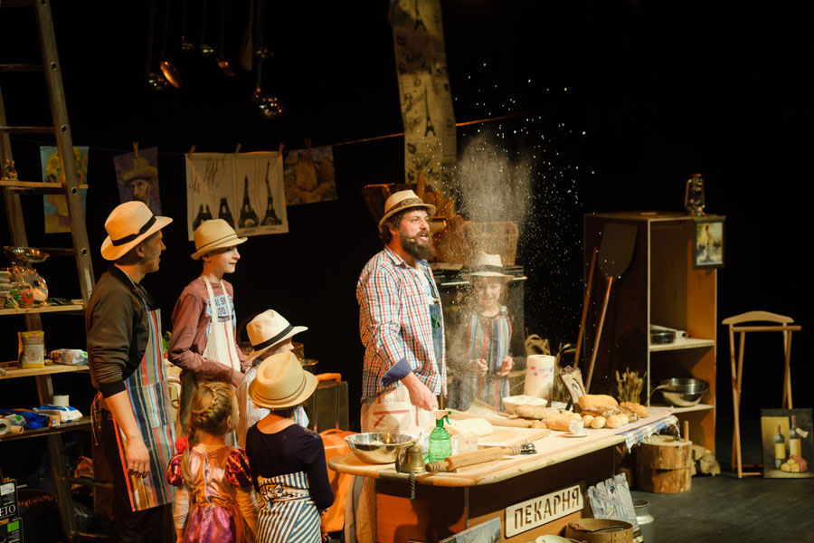 Семейная пекарня. Рождественский день. Изображение 5