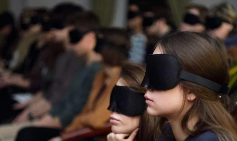 Чучело. Спектакль-невидимка (КукLab Смоленская). Изображение 5