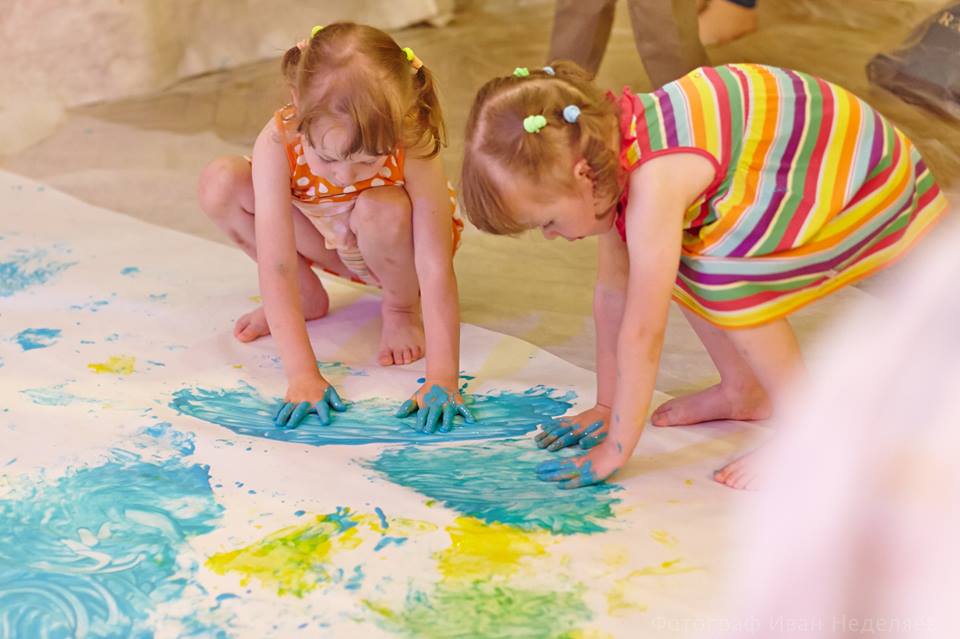 Вода. Морские жители. Пальчиковые краски. Изображение 4