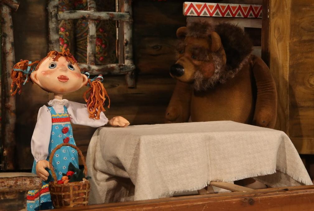 Машенька и Медведь (Детский Музыкальный театр Юного Актера). Изображение 1