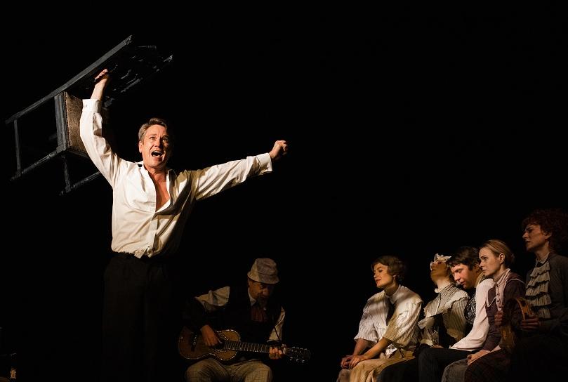 Вишнёвый сад (Театр Ленком Марка Захарова). Изображение 9