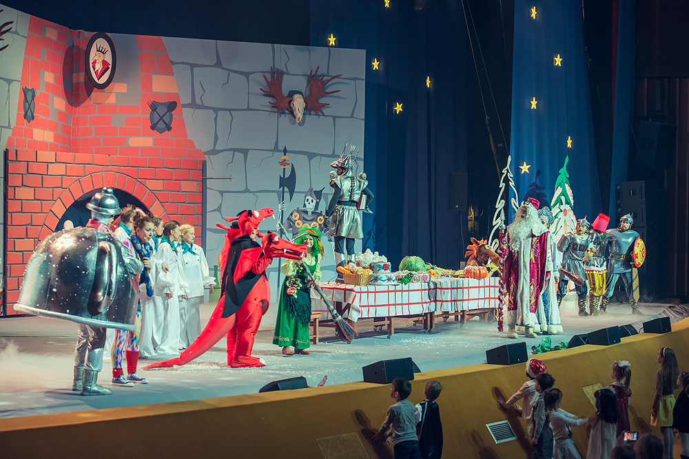 Концертный зал гостиницы "Космос". Изображение 4