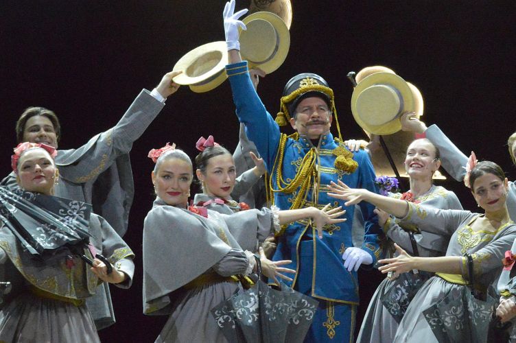 Лев Гурыч Синичкин, или Провинциальная дебютантка. Изображение 3