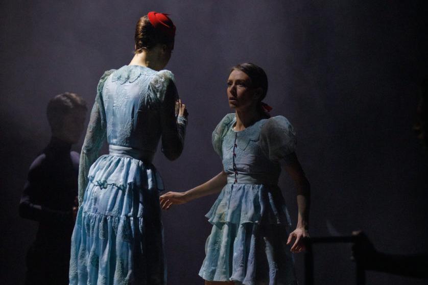 Зазеркалье. Изображение 11