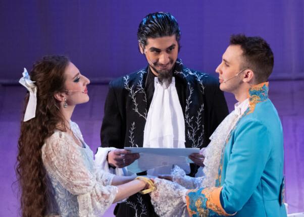 Слуга двух господ. Изображение 1