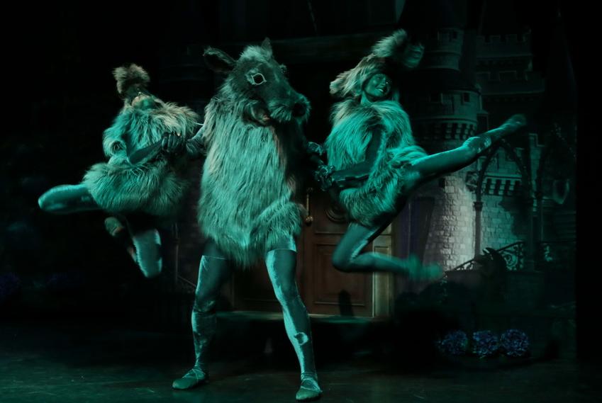 Стойкий оловянный солдатик (на сцене ДМТЮА). Изображение 4