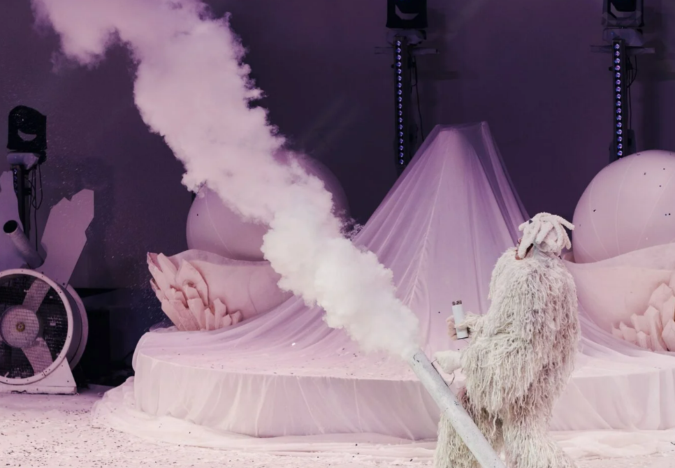 Лохматое новогоднее шоу "Йети". Изображение 2