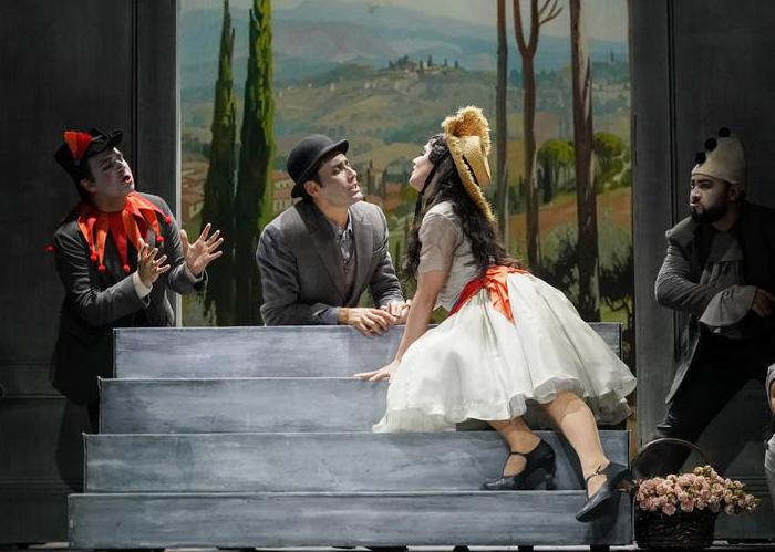 Паяцы. Изображение 8