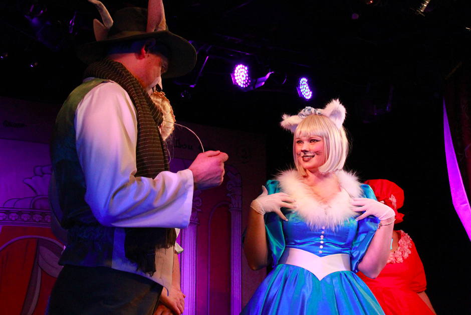 Кошкин дом (Московский театр "Поколение"). Изображение 6