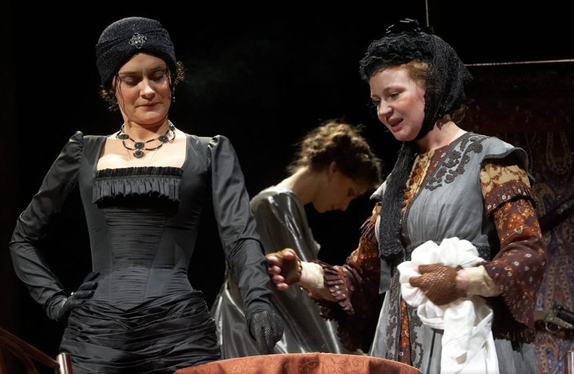 Бесприданница (Мастерская Петра Фоменко). Изображение 8