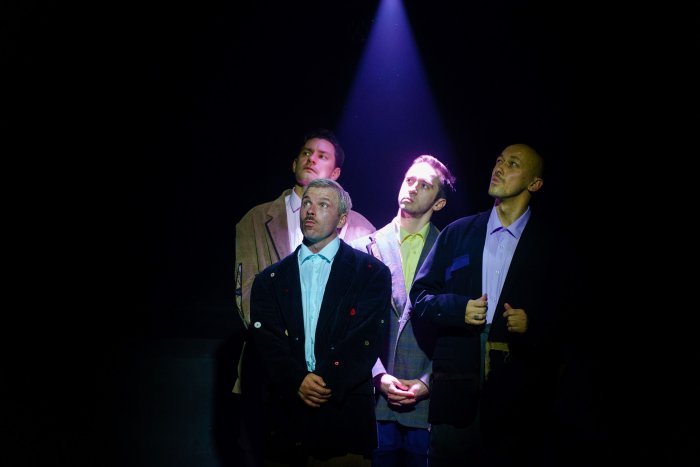 вне поля зрения. Изображение 8