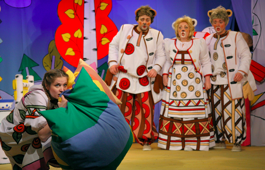 ТРИ МЕДВЕДЯ (Театр "Поколение"). Изображение 3