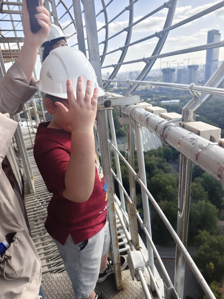 2025-09-21 22.18.39.jpg