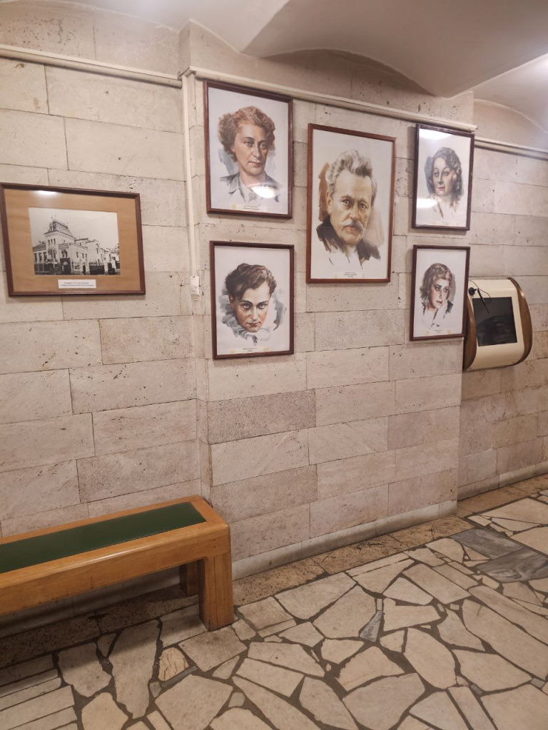 2025-10-23 09.45.37.jpg 2025-10-23 09.45.37.jpg